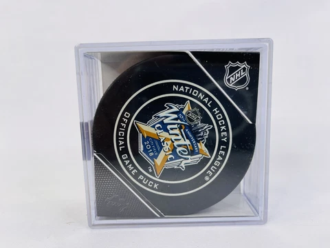 NEW 10th Winter Classic 18’ Anniversary  Official NHL Licensed Hockey Puck Cover