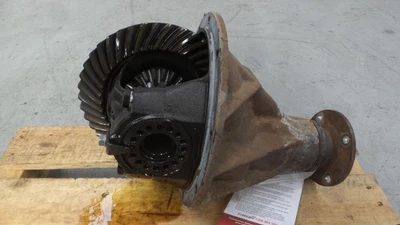 MITSUBISHI TRITON DIFFERENTIAL CENTRE REAR, 2.5, DIESEL, AUTO/MANUAL T/M, 2WD/4W - image 1 of 4
