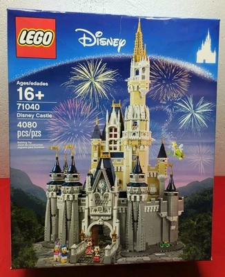 New LEGO Creator Disney Castle 71040 Sealed Retired 4080 Pieces  - Image 1 of 4
