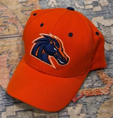 Boise State Broncos Embroidered Fitted Hat Size M/L Orange Stretch Cap Zephyr  - Image 1 of 4