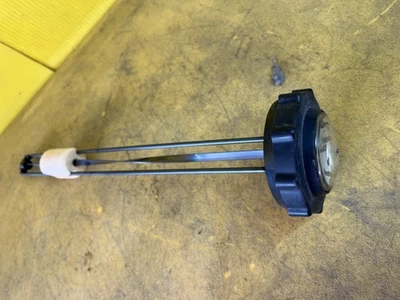 Polaris Rmk 600 2001 tapa de gasolina 94 Foto 1 de 2