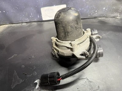 BMW 128i 328i E90 E92 E93 E82 N51 N52 2007-2013 bomba de aire SMOG 7557903 OEM Foto 1 de 3