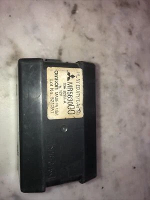 Módulo caja fusibles bahía motor mitsubishi eclipse 2000-2005 mr563000 d29 Foto 1 de 4