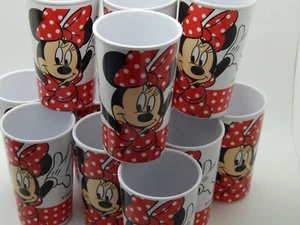 X 18 Tazas de Melamina Disney Minnie Mouse Camping Caravana Picnic Taza! FIESTA - Imagen 1 de 1