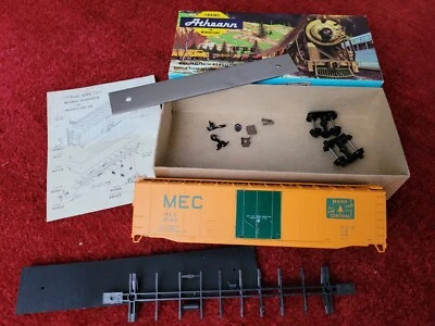 Athearn 1333 Maine Central 50' plug door box car Kit HO unbuilt Road #9720 - Image 1 of 3