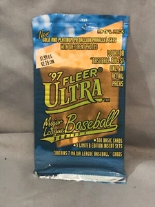 1 Packung 97 Fleer Ultra Major League Baseball Einzelhandelspackung fabrikversiegelt 7 Karten - Bild 1 von 2
