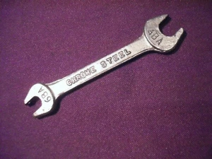 Llave inglesa pequeña vintage marca caracol 4BA X 6BA - Imagen 1 de 2