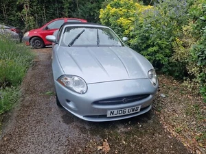 2006 Silver Jaguar XK CONVERTIBLE 4.2 - PROJECT CAR - Light Restoration Required - Picture 1 of 16