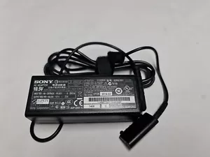 Adaptador de alimentación de CA/CC original para computadora portátil Sony - ADP-30KH A - 10.5V 2.9A - Imagen 1 de 5