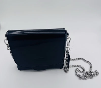 Cartera Falor de cuero negra con cadena plateada | Nueva con etiquetas Foto 1 de 4