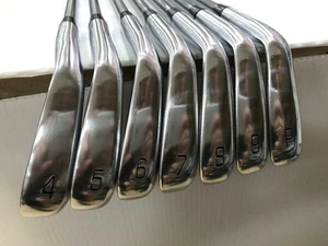 Mizuno Pro 225 Iron Set 4-9,Pw 7pc Flex Stiff MCI 100 Black Graphite - Picture 1 of 10