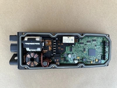 Módulo de controle de direção hidráulica elétrica 2012-2017 AUDI A6 S6 A7 S7 4G0909144K - Imagem 1 de 4