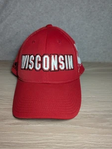Wisconsin Badgers Adidas Mütze Cap Flex. Dachse Größe S/M rot weiß NCAA - Bild 1 von 9