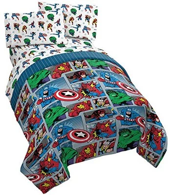 Jay Franco Marvel Avengers Fighting Team 5 Piece Queen Bed Set - Includes - Image 1 of 4