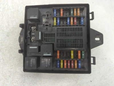 Jaguar Xk 2012-2015 caja de fusibles caja de fusibles módulo de relé 518977020 XNIO1 Foto 1 de 4