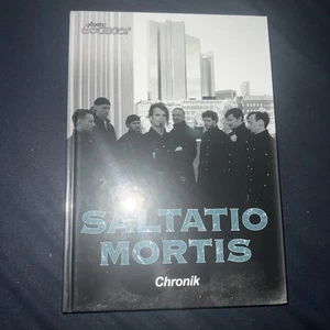 Saltatio Mortis Chronik / Buch von Sonic Seducer im Buch Thomas Vogel Media - Bild 1 von 2