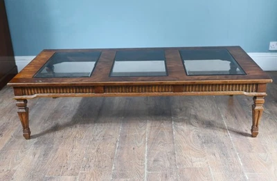 Insertos de vidrio de nogal para mesa de centro Adams Revival Foto 1 de 4