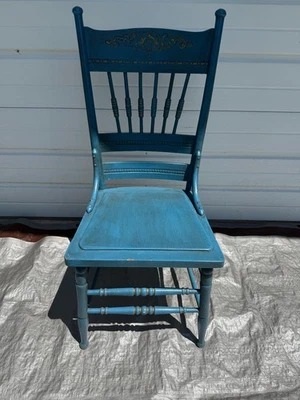 Антикварный синий деревянный акцентный стул - Изображение 1 из 4