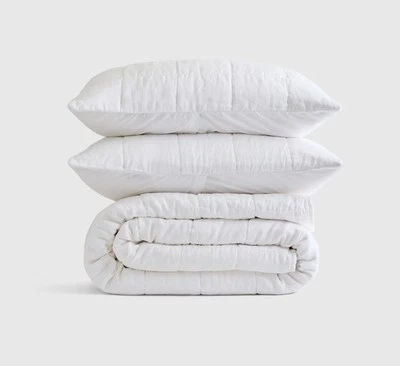 Quince Lightweight European Linen Box Quilt Set White King Cal King NWOT Open Bo - Image 1 of 4