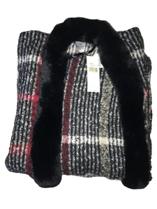 NWT HOLIDAY FAUX FUR PONCHO COLLAR WRAP BLACK/RED KNIT CAPE WRAP OVERSIZE - Picture 1 of 10