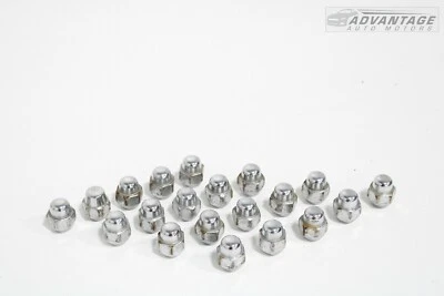 Juego de 20 tuercas de llanta delantera y trasera HYUNDAI SANTA FE 2013-2018 OEM Foto 1 de 4