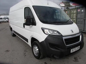 Peugeot Boxer 335 2.2 BlueHDi 140 EU6 L3 H2 Professional Van - Picture 1 of 13