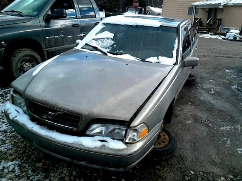 Chassi ECM Transmissão Suécia Construído FC1 Compatível com 99-01 VOLVO 70 SERIES 78809 - Imagem 1 de 4