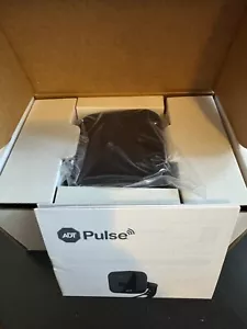 ADT Pulse Indoor Wi-Fi HD Camera Rc8326 Replaces Rc8325-adt V2 Sensormatic - Picture 1 of 2