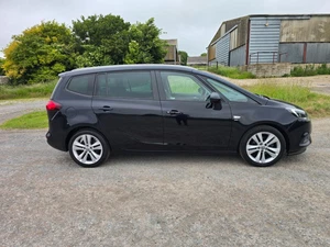 2018 VAUXHALL ZAFIRA 1.4T SRI NAV 5DR 7 SEATER 6SPD MANUAL - Picture 1 of 20