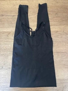 PINK Victoria’s Secret Black Solid MEDIUM Seamless Workout Bodysuit Jumpsuit VS - Picture 1 of 3