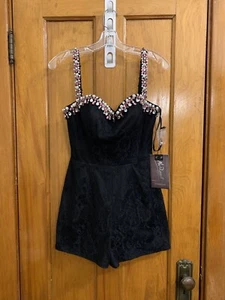 Mac Duggal verziertes Spaghettiträger Spitze Strampler Kleid schwarz Orchidee Neu mit Etikett Gr. 8 - Bild 1 von 9