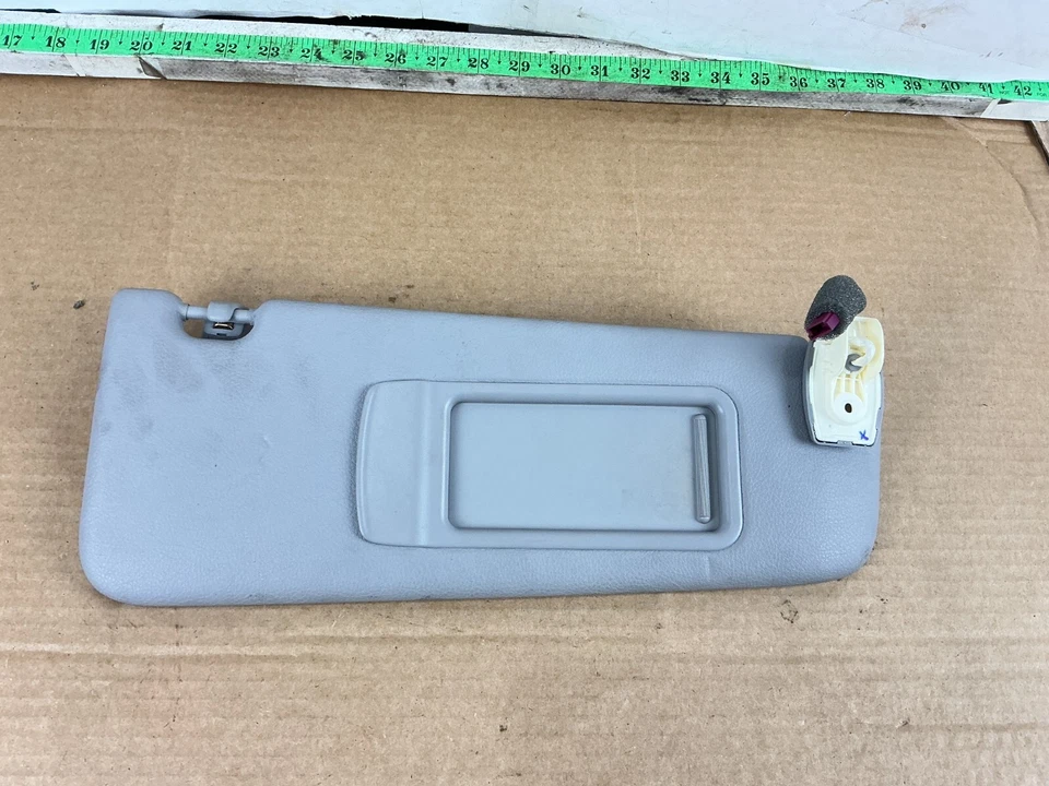 Оригинальный солнцезащитный козырек передний правый со стороны пассажира для BMW 535i F10 xDrive 2010-2016 годов выпуска - Изображение 1 из 4