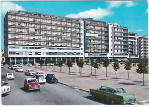 LECCE - PIAZZA MAZZINI - FIAT 500 - OLDTIMER - REISEN 1965 -364- - Bild 1 von 1