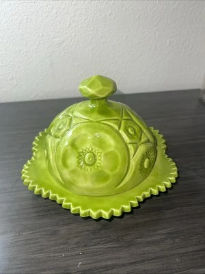 Vintage Jadeite Round Covered Butter/Cheese Dish with Scalloped Edge - Image 1 of 4