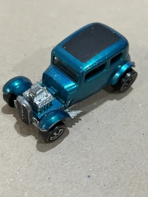 1968 Hot Wheels Red Line Classic 32 Ford Vicky - Изображение 1 из 4