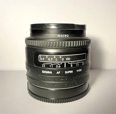 Objectif SIGMA Super-Wide II 24 mm f/2,8 - monture Minolta Sony A -Très Bon État - Photo 1/3