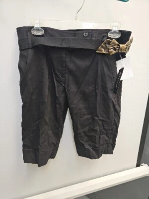 Pantalones cortos de vestir Courtnenay negros con cinturón talla 11 Jr Foto 1 de 4