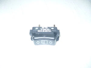 Nuevo Interruptor de Ventana Genuino Mercedes W124 Consola Central Frontal Comprobar 1248208910 - Imagen 1 de 1