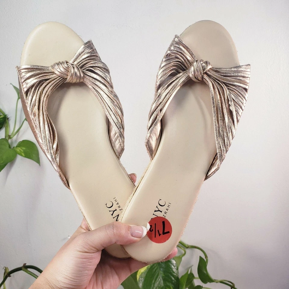 Rose Gold Flat Sandal 7.5 Isaac Mizrahi Shoes Leather Slip On Slide Metallic - Image 1 of 4