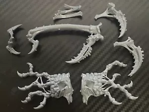 Warhammer 40k Haruspex Grasping tongue + Jaw parts, missing bottom tooth, unused - Foto 1 di 2