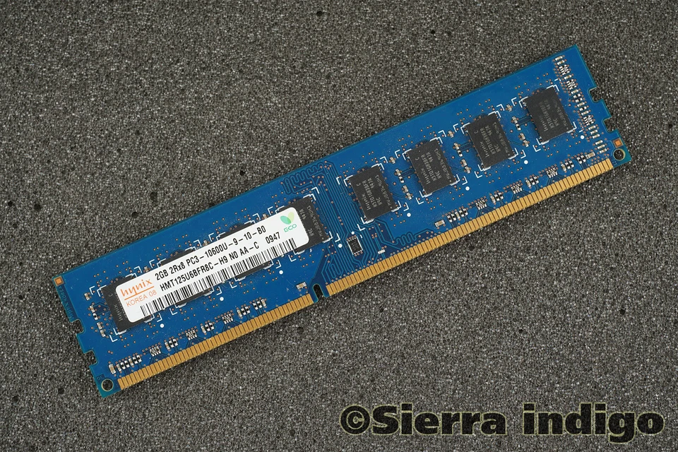 Hynix HMT125U6BFR8C-H9 PC3-10600U-9-10-B0 2GB Memory RAM - Image 1 of 1