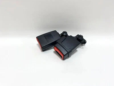 15-18 奥迪 Q3 后左 LH 侧座椅皮带双扣接收器 原始设备制造商 — 第 1/3 张图片