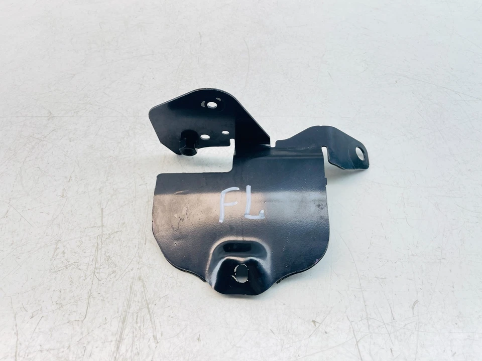 2013-2018 RAM 1500 5.7L V8 HEMI POWER STEERING PUMP TANK RESERVOIR BRACKET OEM - Image 1 of 4