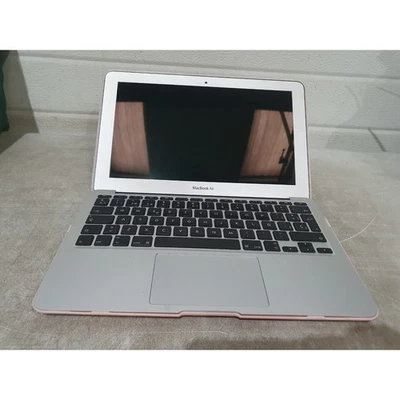 Apple MacBook Air A1370 Laptop Silver Wifi 11.6" LED-Backlit Display (4GB+128GB) - Image 1 of 4