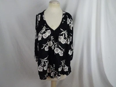 Volcom Women Button up Floral Blouse Top Size L - Image 1 of 4