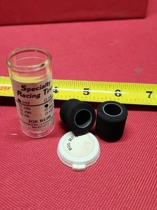 Neumáticos de carreras especiales vintage 1/24 #28 negros 3/32 X .770 ruedas de coche de ranura ¡NUEVO DE LOTE NUEVO! - Imagen 1 de 7