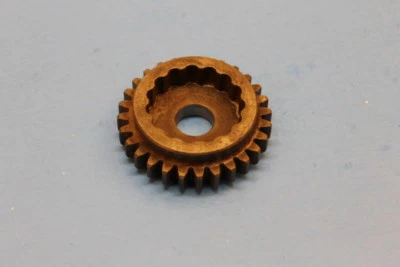 NOS YAMAHA YCS1 YL1 YL2 KICK GEAR PART# 132-15641-00-00 - Image 1 of 4