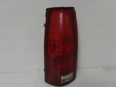 Conjunto de luz trasera izquierda usada se adapta a: Chevrolet Tahoe 1998 grado B izquierdo Foto 1 de 4