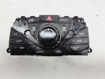 Hyundai Azera 2012 2013 calefacción aire acondicionado control automático de temperatura con doble zona  Foto 1 de 4