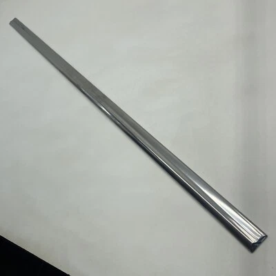 Chevrolet 210 150 1956 4 puertas o vagón puerta delantera moldura bonito 3759452 1-92 Foto 1 de 4